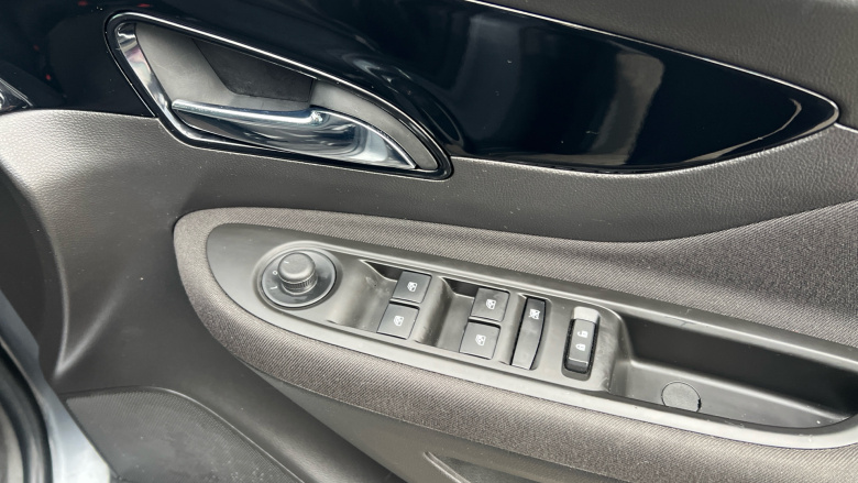 Vauxhall Mokka X 1.4T Active 5dr Auto Petrol Hatchback